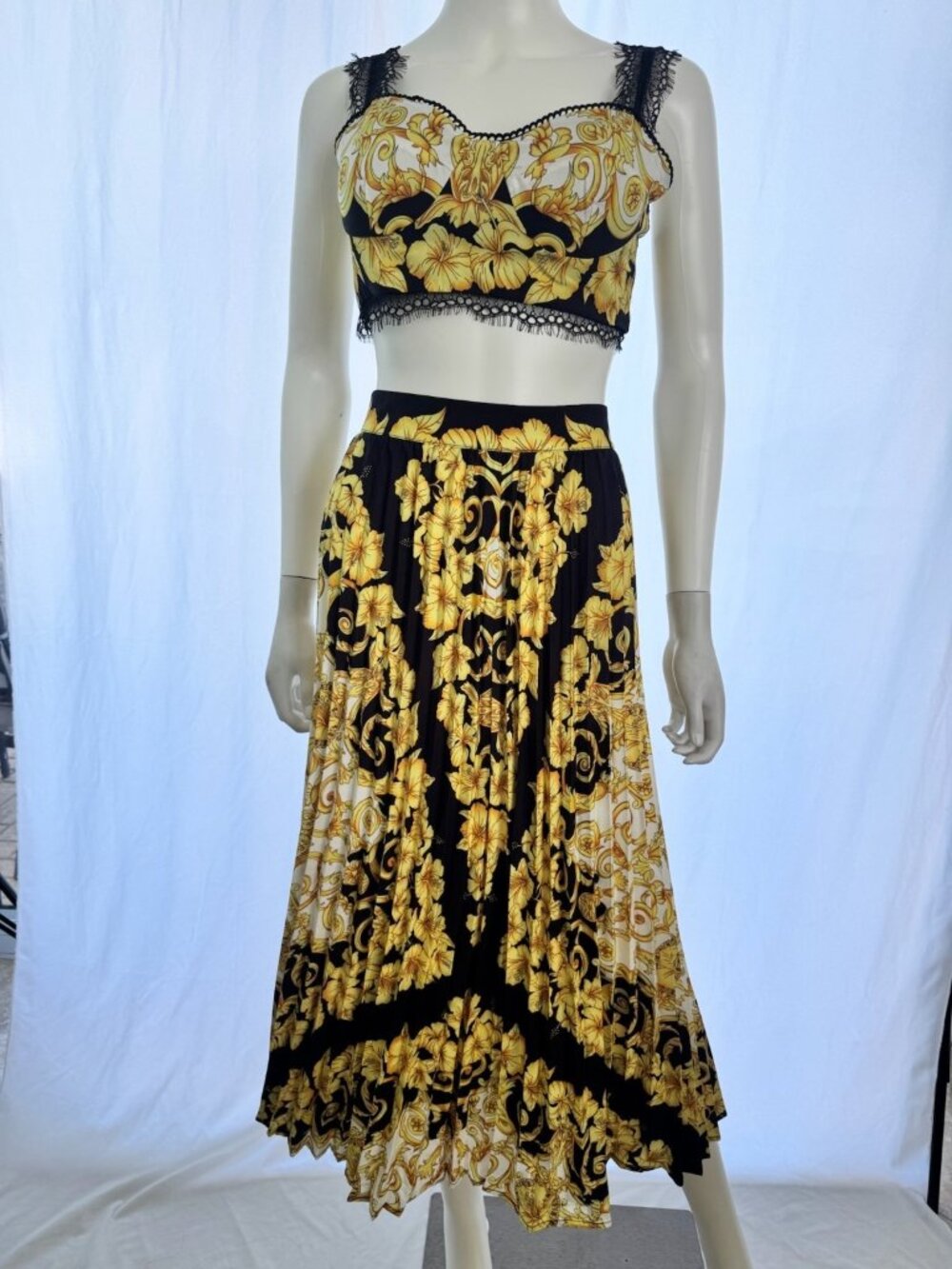 Daimaran Baroque Style Two Piece Set Lace Top and Maxi Skirt Black Gold